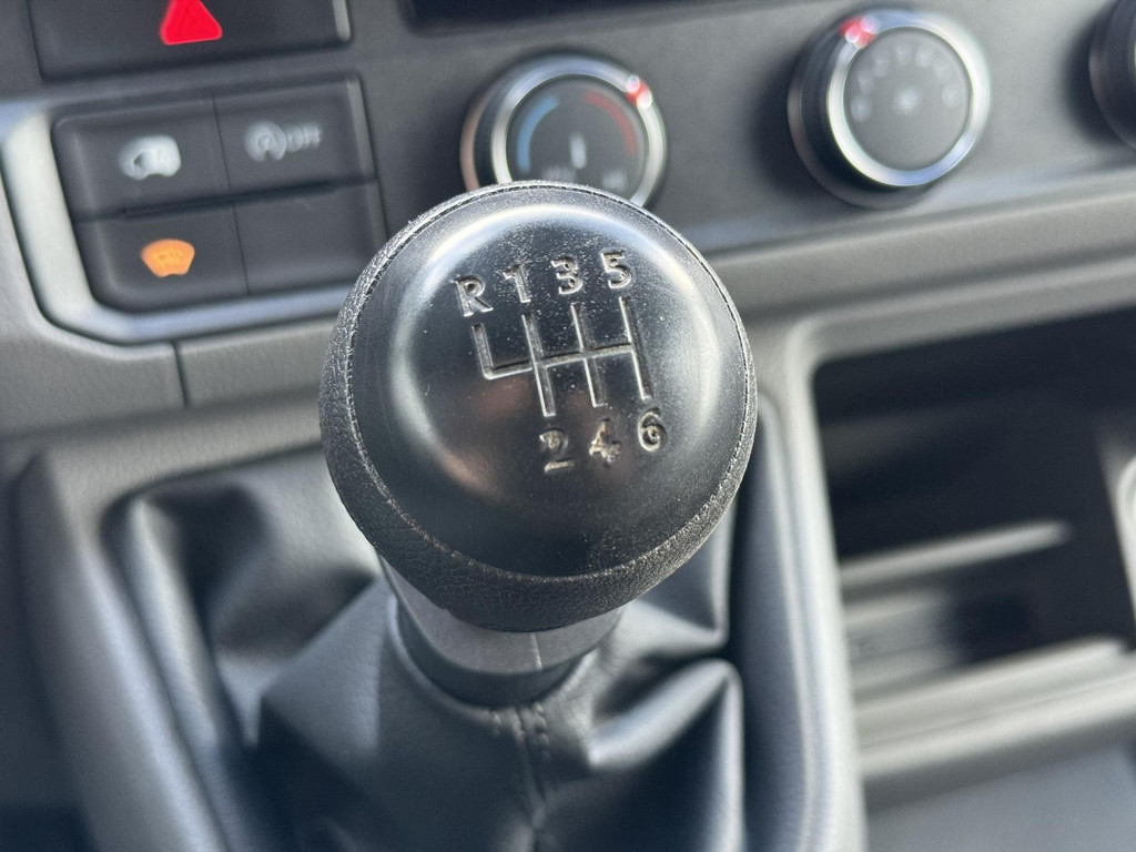 37335500-30.jpg