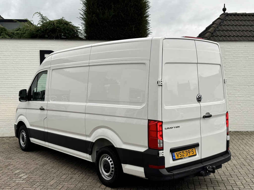 38097212-40.jpg