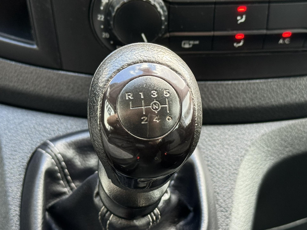 40199353-28.jpg