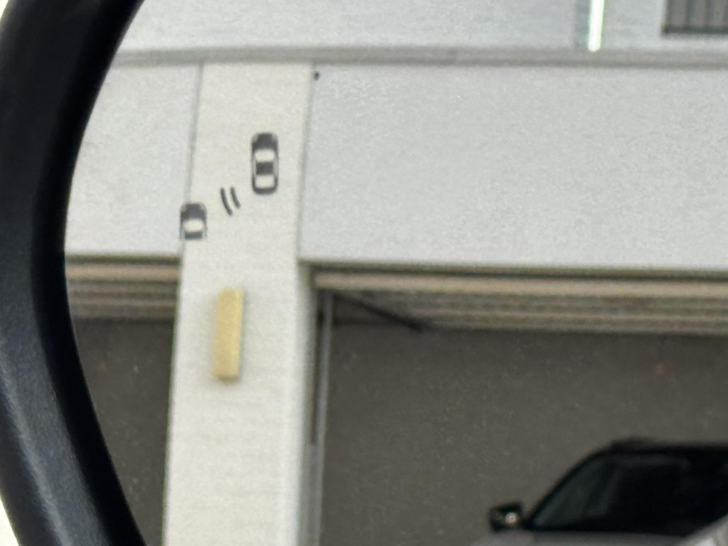 41163478-56.jpg