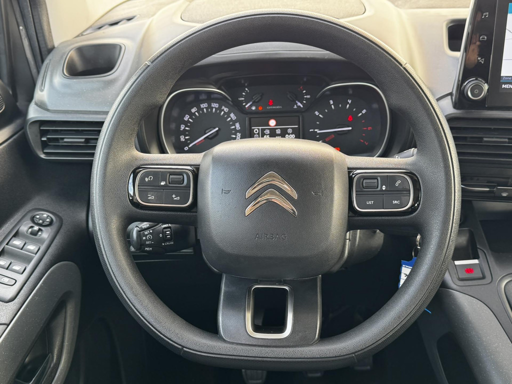 41570014-39.jpg