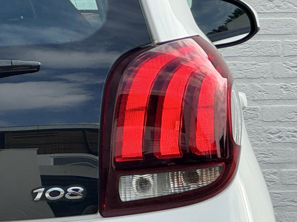 48301502-19.jpg
